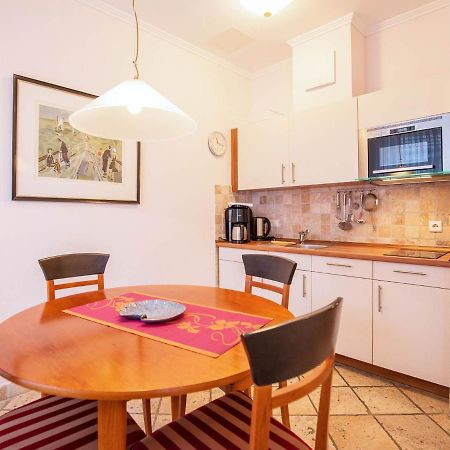 Strandvillen Binz - Ferienwohnung Mit Meerblick, 1 Schlafzimmer, Sauna Und Balkon Sv-712 Екстериор снимка